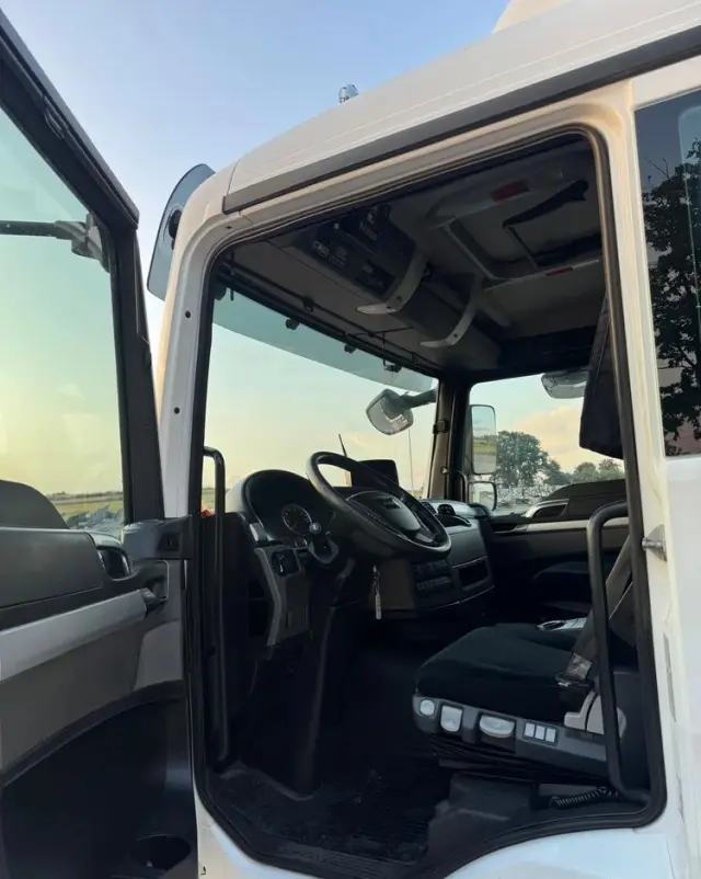 MAN TGM18.290 4x2 ACC/ CHłODNIA Z WINDĄ /CARRIER 850MT /SYPIALKA / EURO6/ASO 