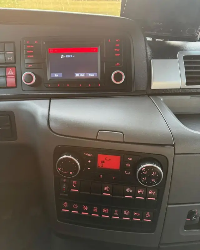 MAN TGM18.290 4x2 ACC/ CHłODNIA Z WINDĄ /CARRIER 850MT /SYPIALKA / EURO6/ASO 