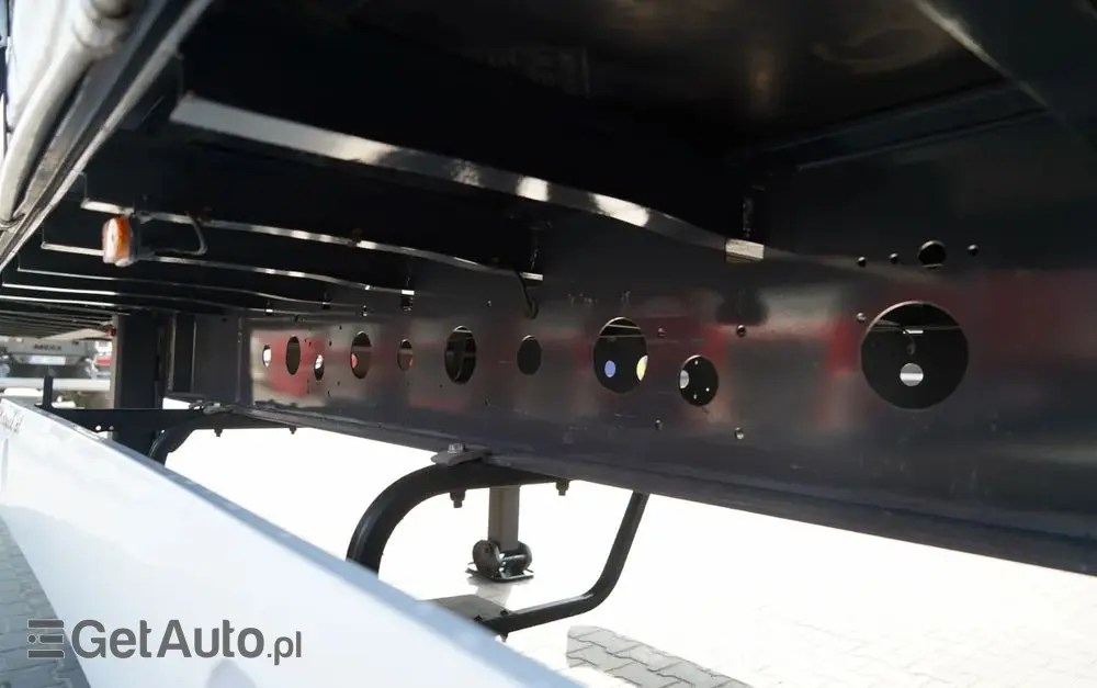 WIELTON FIRANKA / STANDARD / OŚ PODNOSZONA / DACH PODNOSZONY / SAF 