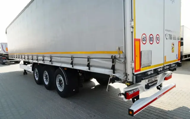 WIELTON FIRANKA / STANDARD / OŚ PODNOSZONA / DACH PODNOSZONY / SAF 