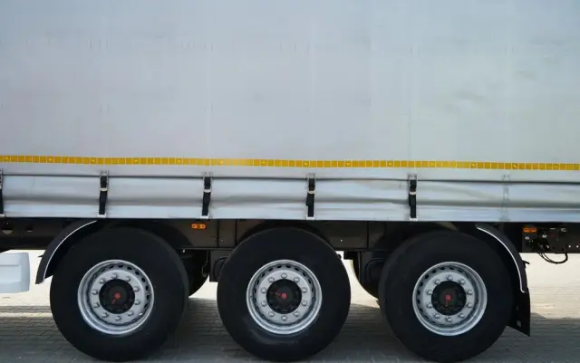 WIELTON FIRANKA / STANDARD / OŚ PODNOSZONA / DACH PODNOSZONY / SAF 