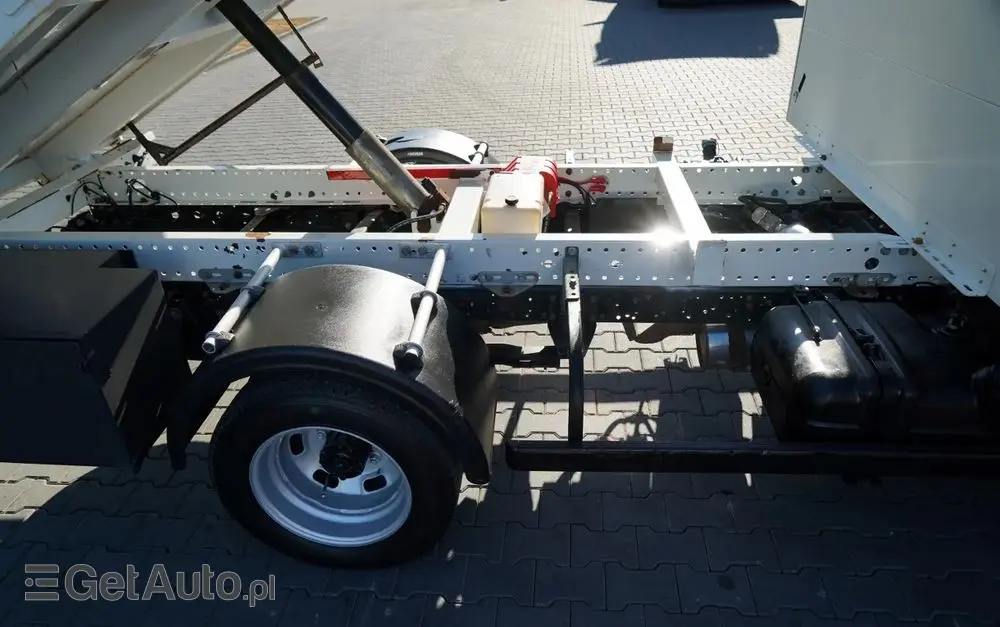 RENAULT MAXITY  DTI 130 / WYWROTKA TYLNOZSYPOWA 3,2 M / BLIŹNIAK / MANUAL / 3 MIEJSCA / SPROWADZONY 