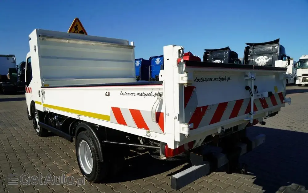 RENAULT MAXITY  DTI 130 / WYWROTKA TYLNOZSYPOWA 3,2 M / BLIŹNIAK / MANUAL / 3 MIEJSCA / SPROWADZONY 