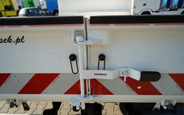 RENAULT MAXITY  DTI 130 / WYWROTKA TYLNOZSYPOWA 3,2 M / BLIŹNIAK / MANUAL / 3 MIEJSCA / SPROWADZONY 