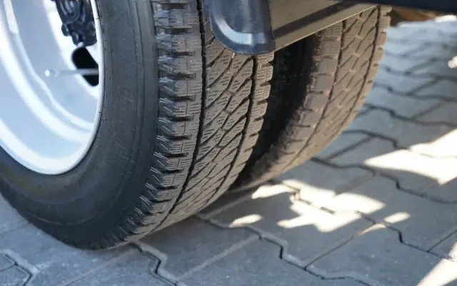 RENAULT MAXITY  DTI 130 / WYWROTKA TYLNOZSYPOWA 3,2 M / BLIŹNIAK / MANUAL / 3 MIEJSCA / SPROWADZONY 