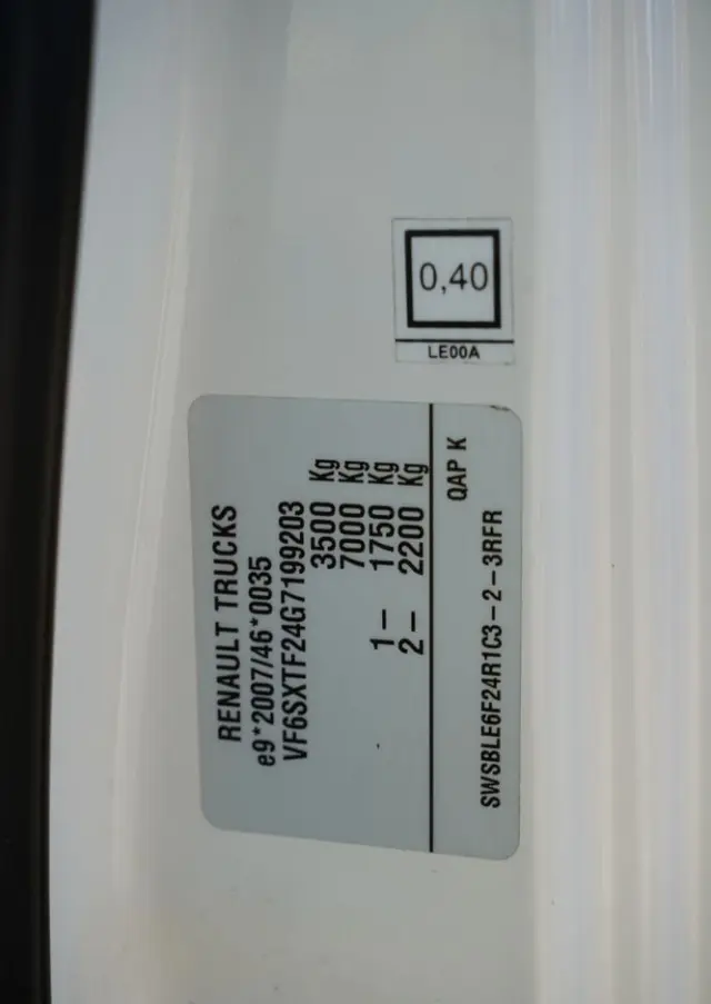 RENAULT MAXITY  DTI 130 / WYWROTKA TYLNOZSYPOWA 3,2 M / BLIŹNIAK / MANUAL / 3 MIEJSCA / SPROWADZONY 