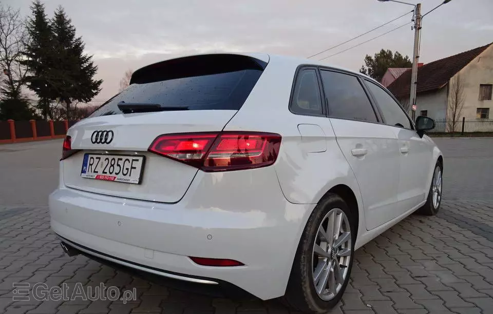 AUDI A3 
