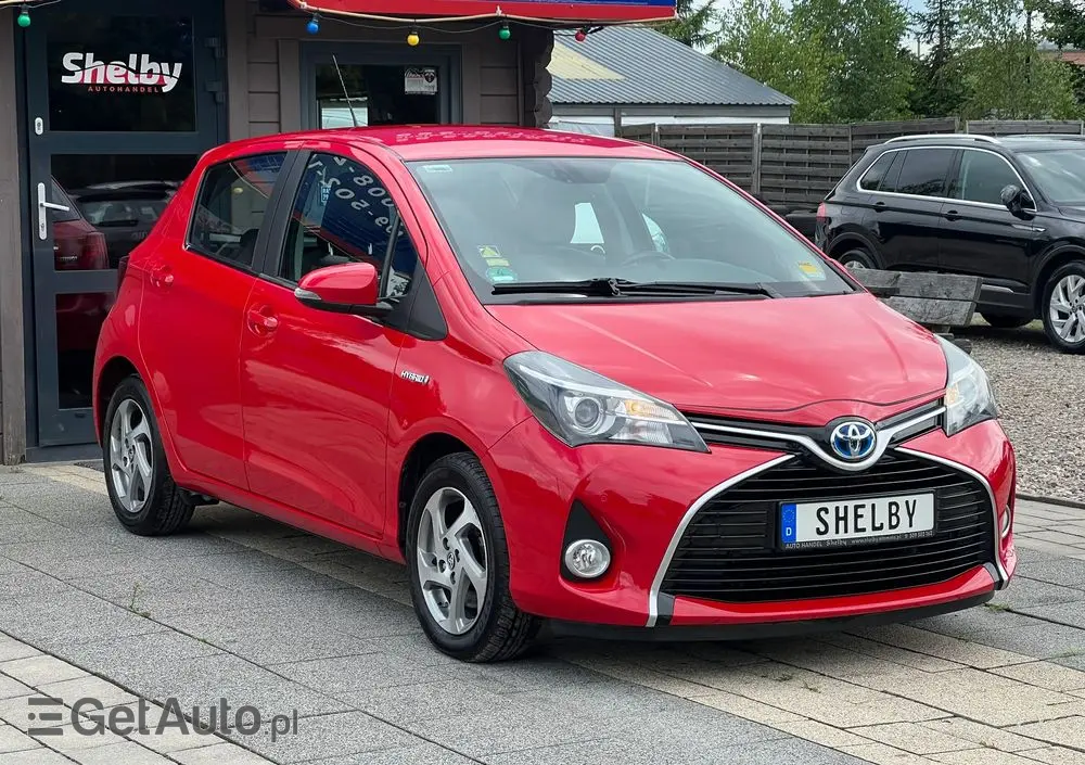TOYOTA Yaris 