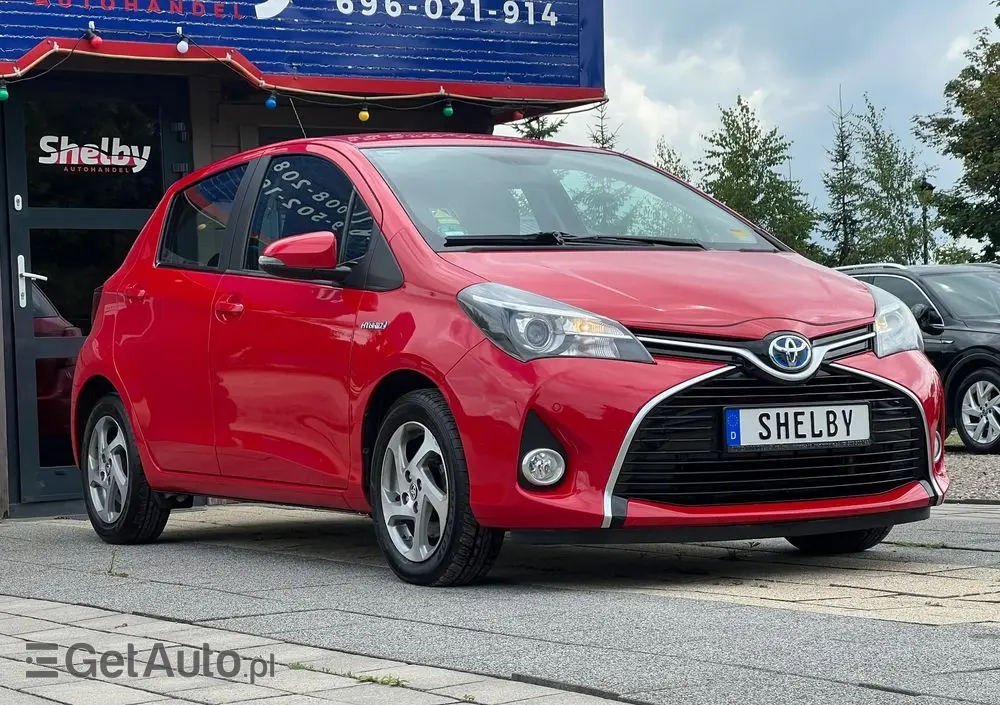 TOYOTA Yaris 