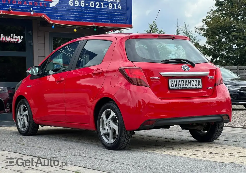 TOYOTA Yaris 