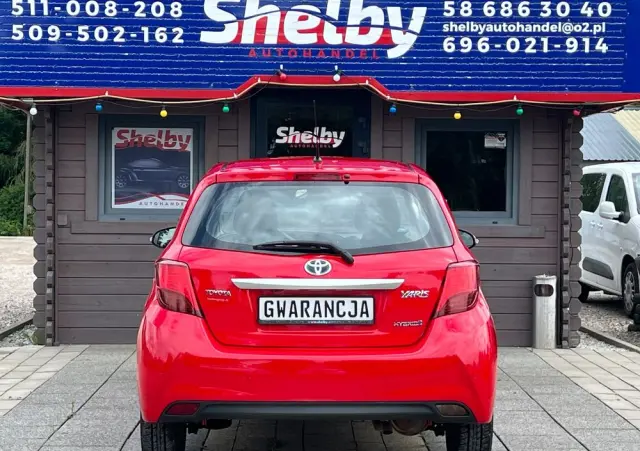 TOYOTA Yaris 