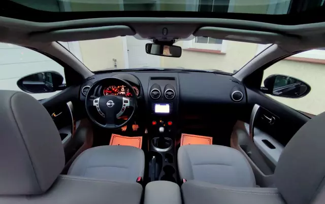 NISSAN Qashqai 1.6 I-Way