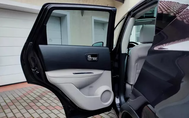 NISSAN Qashqai 1.6 I-Way