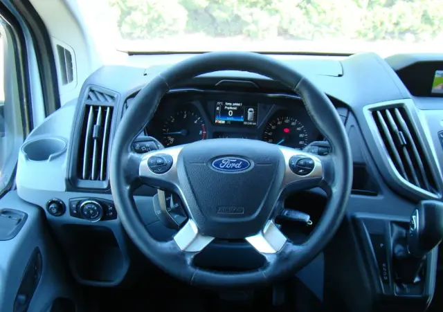 FORD Transit L2H2 VA Autm Limited
