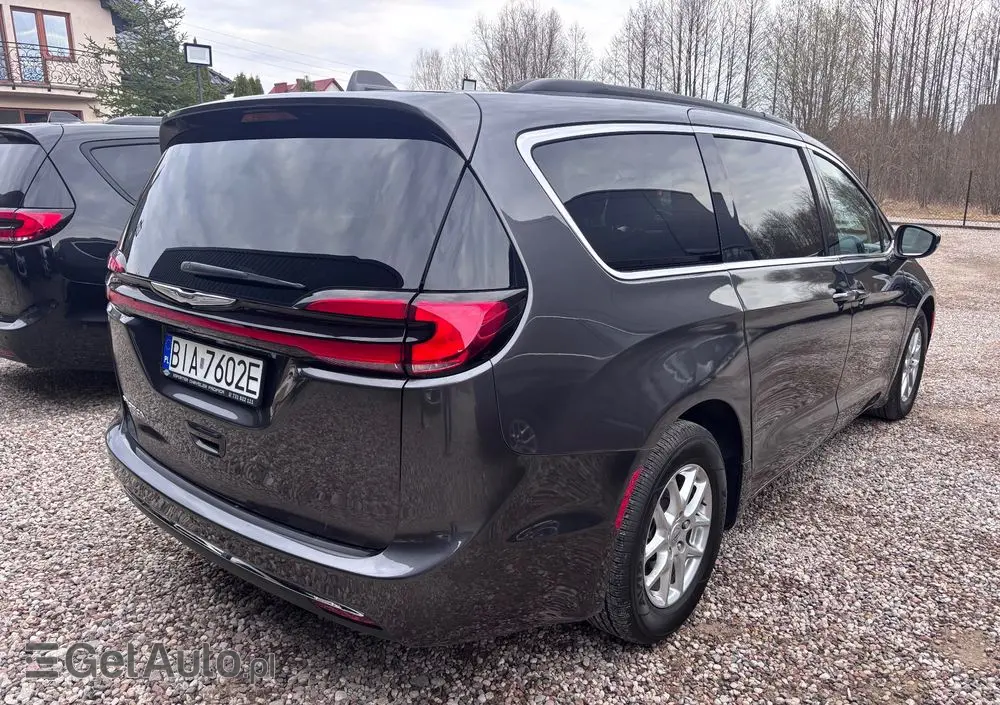 CHRYSLER Pacifica 