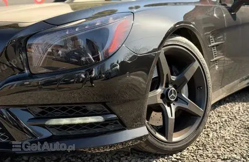 MERCEDES-BENZ SL 