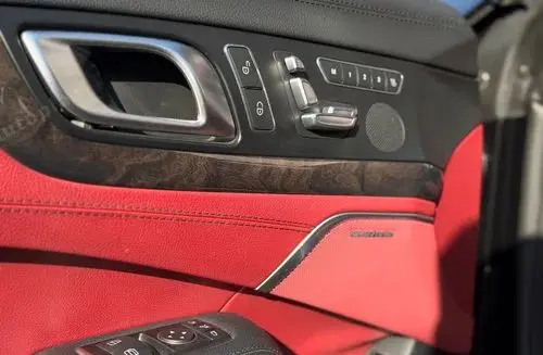 MERCEDES-BENZ SL 