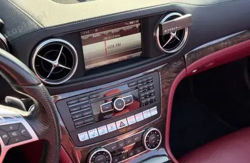 MERCEDES-BENZ SL 