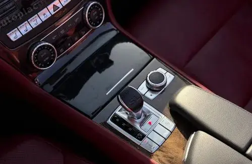 MERCEDES-BENZ SL 