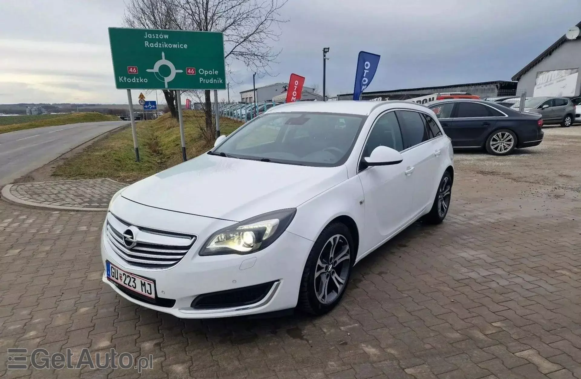 OPEL Insignia 