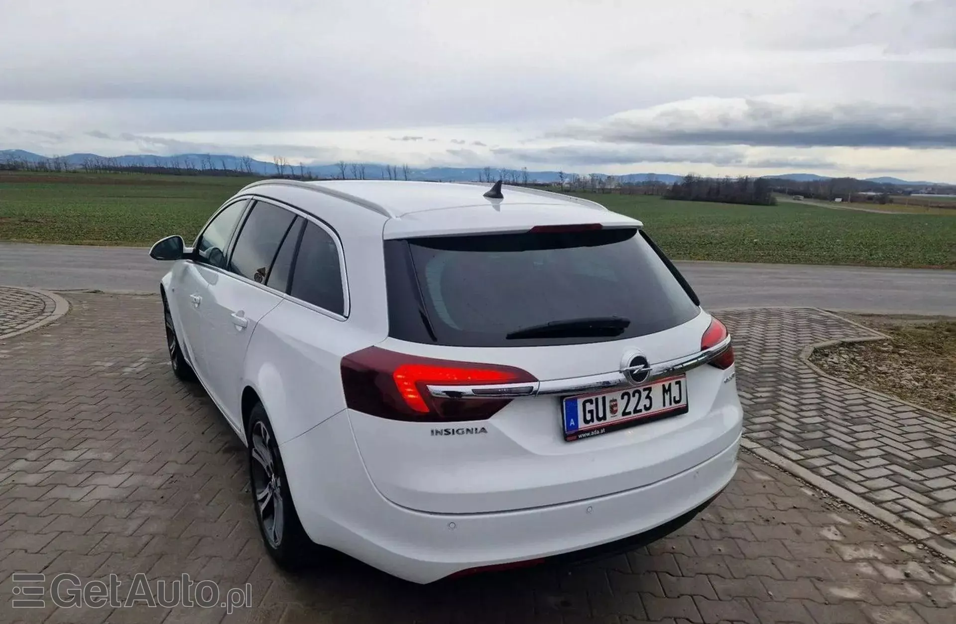 OPEL Insignia 