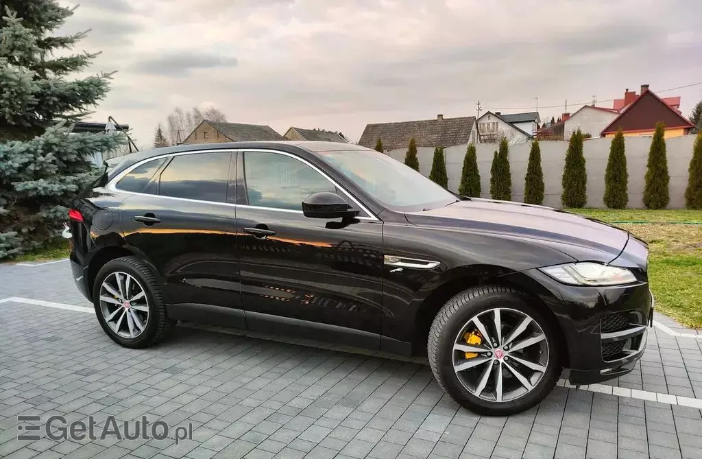 JAGUAR F-Pace 