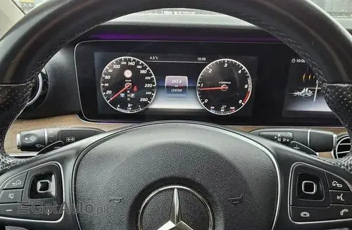 MERCEDES-BENZ Klasa E 