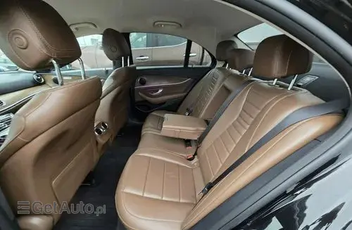 MERCEDES-BENZ Klasa E 