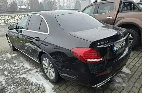 MERCEDES-BENZ Klasa E 