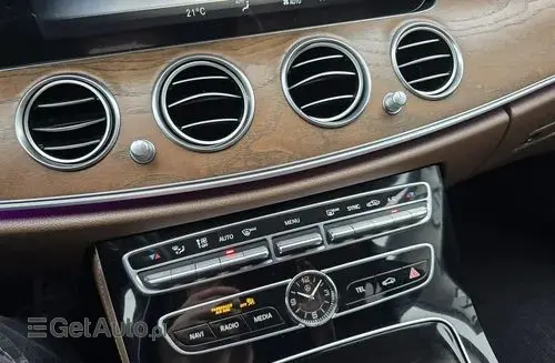 MERCEDES-BENZ Klasa E 