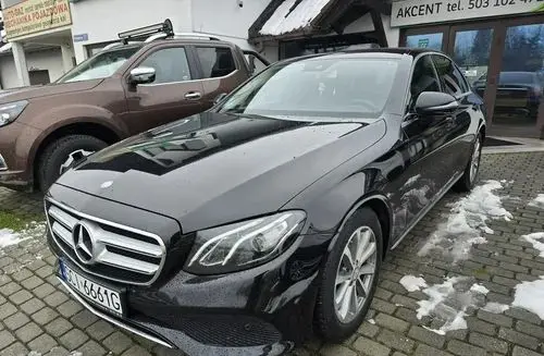 MERCEDES-BENZ Klasa E 