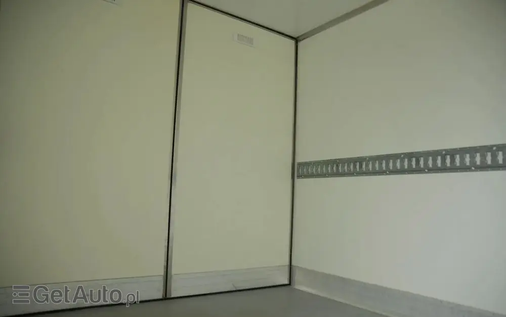 FORD TRANSIT 2.2 Salon PL / IZOTERMA IGLOOCAR / SUPER STAN! 