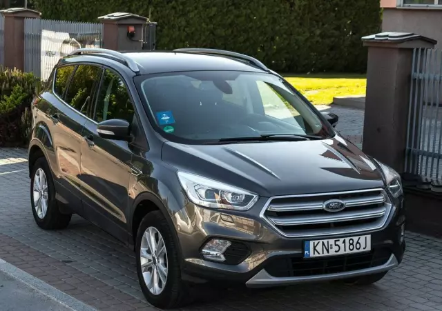 FORD Kuga 2.0 TDCi 4x4 Individual