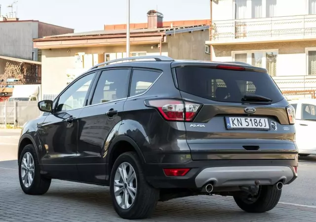 FORD Kuga 2.0 TDCi 4x4 Individual