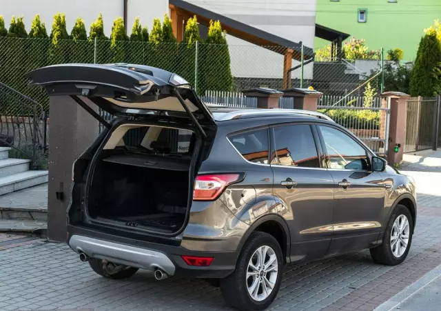 FORD Kuga 2.0 TDCi 4x4 Individual