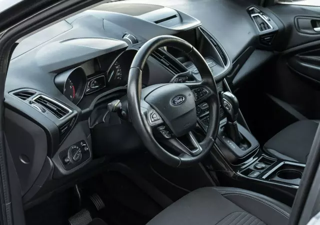 FORD Kuga 2.0 TDCi 4x4 Individual