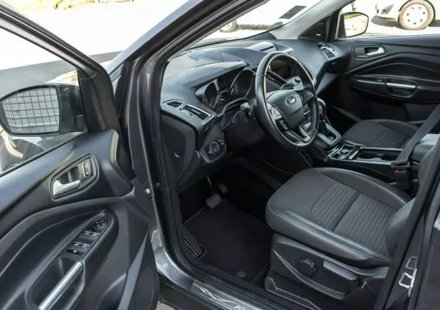 FORD Kuga 2.0 TDCi 4x4 Individual