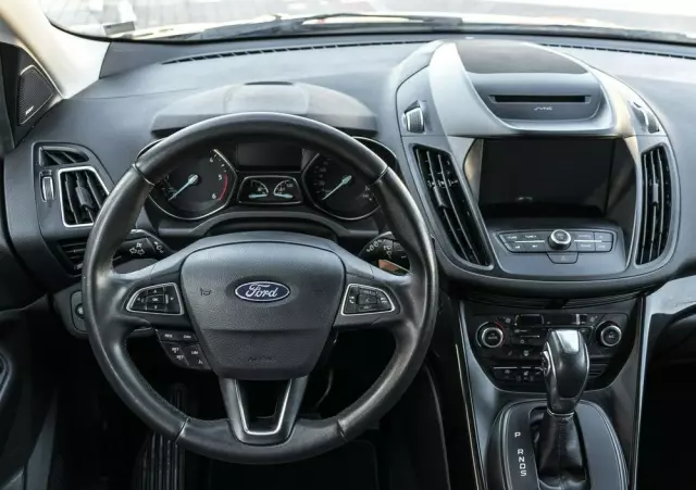 FORD Kuga 2.0 TDCi 4x4 Individual