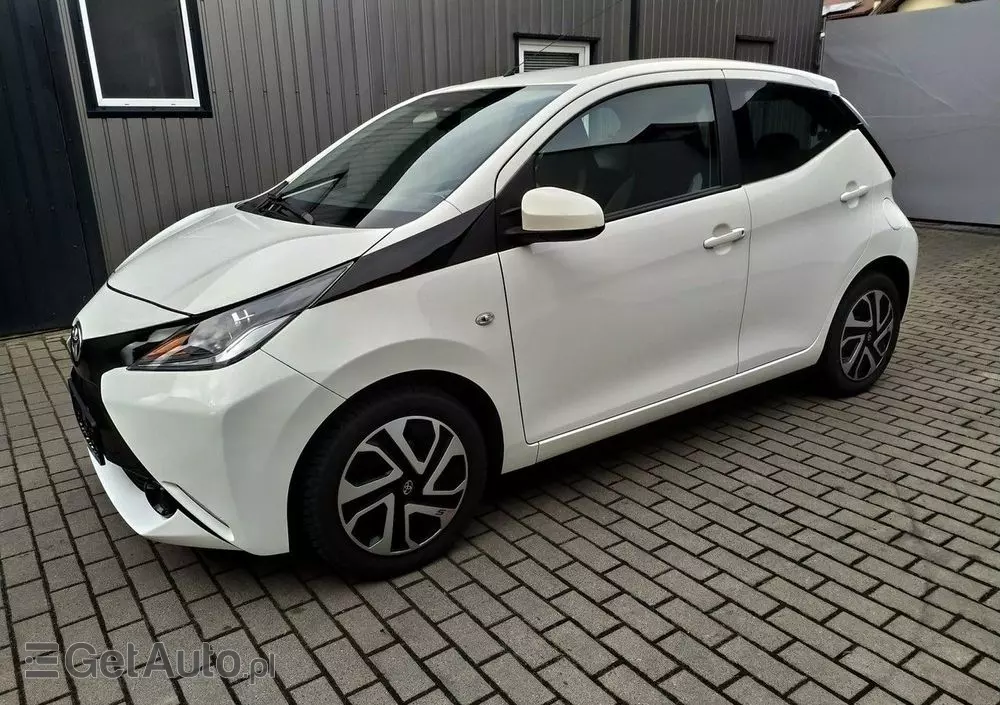 TOYOTA Aygo 1.0 VVT-i Sprint EU6