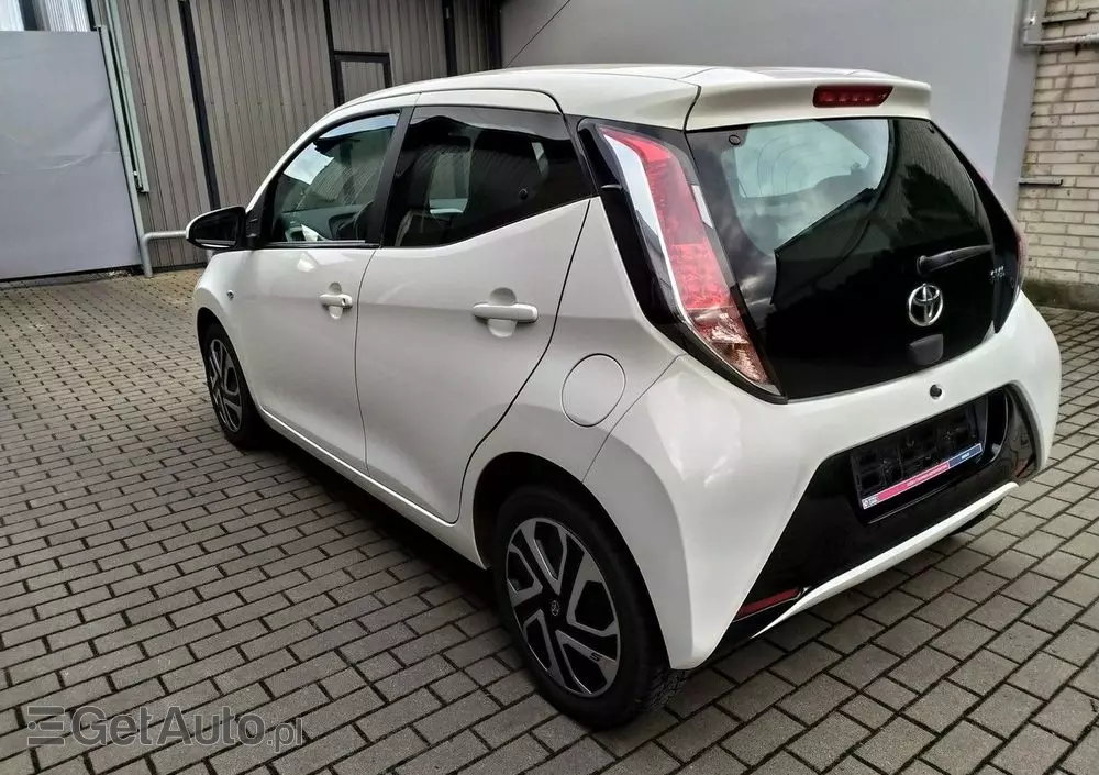 TOYOTA Aygo 1.0 VVT-i Sprint EU6