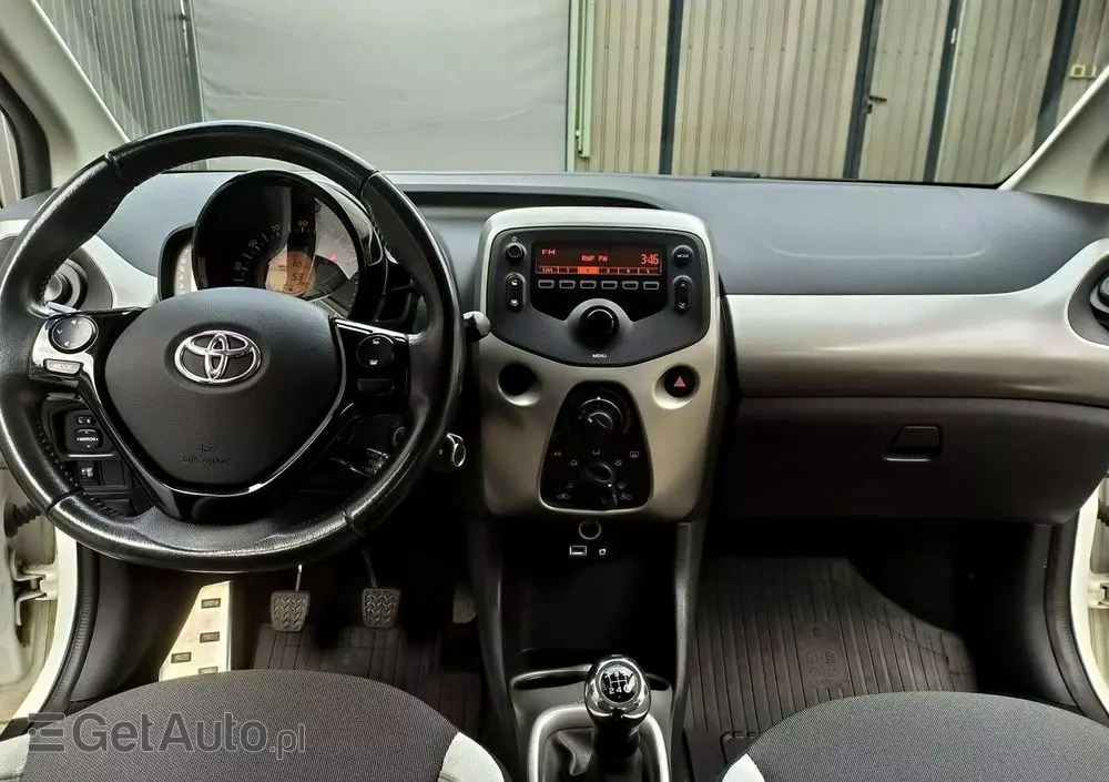TOYOTA Aygo 1.0 VVT-i Sprint EU6