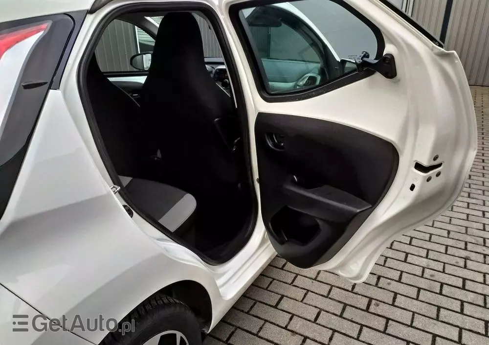 TOYOTA Aygo 1.0 VVT-i Sprint EU6