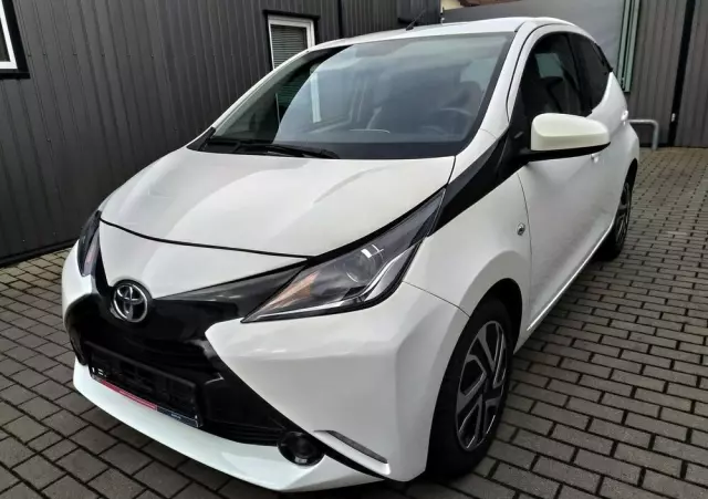 TOYOTA Aygo 1.0 VVT-i Sprint EU6