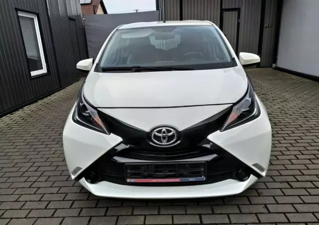 TOYOTA Aygo 1.0 VVT-i Sprint EU6