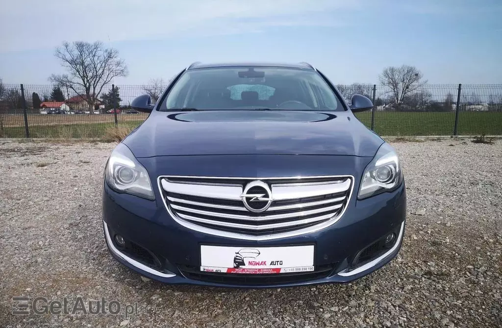 OPEL Insignia 