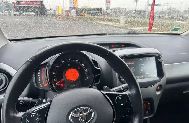 TOYOTA Aygo 
