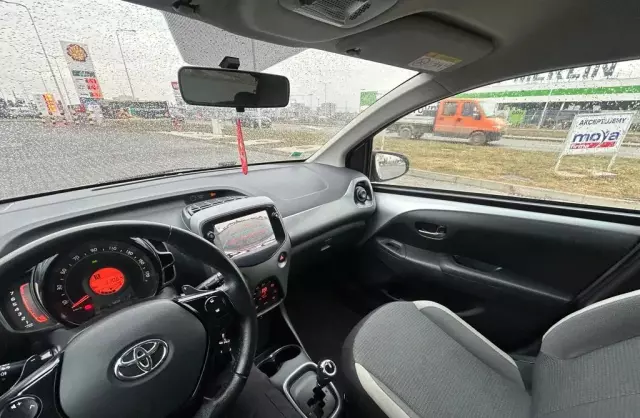 TOYOTA Aygo 
