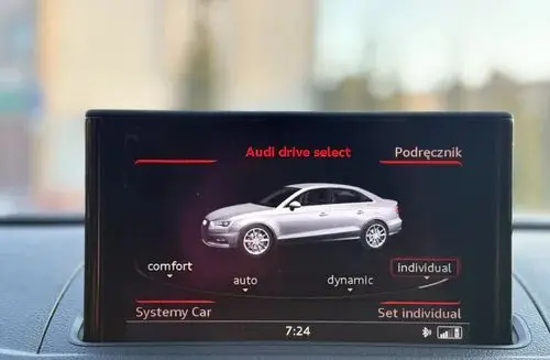 AUDI A3 