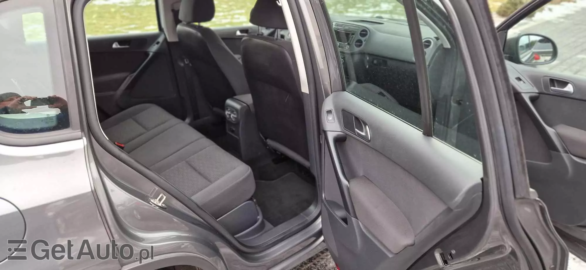 VOLKSWAGEN Tiguan Sport & Style