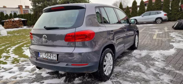 VOLKSWAGEN Tiguan Sport & Style